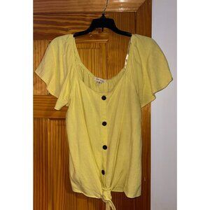 Size Medium Faith And Joy Women Yellow Short Sleeve Tie Front Top with Buttons